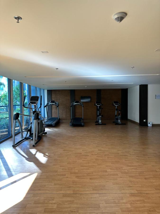 81 Newport Condominium Cluster 5 3A By Rechelle Nunag ปาไซ ภายนอก รูปภาพ